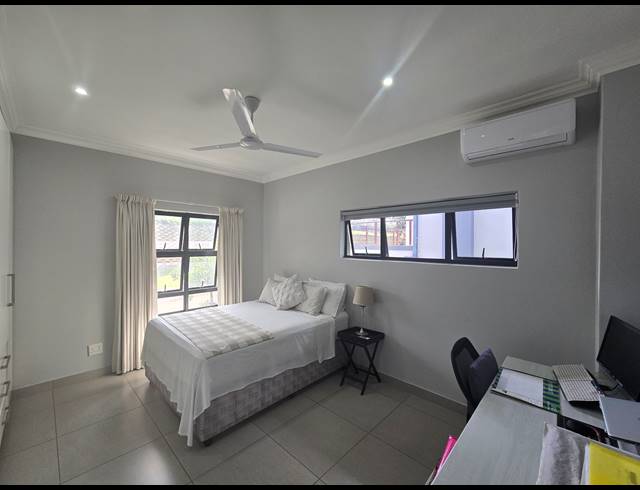 3 BEDROOM HOUSE FOR SALE IN NEW SALT ROCK CITY